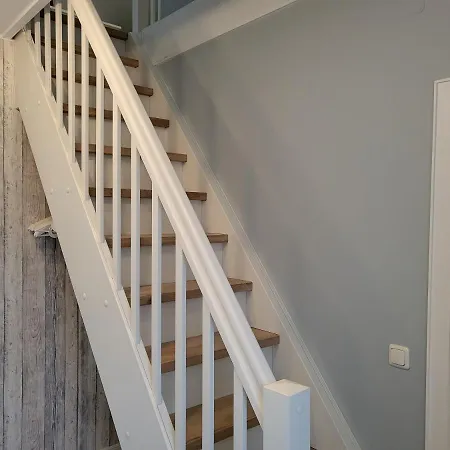 8 Im Haus Hallig Hooge *